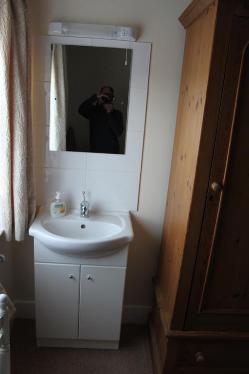 The Manor House Bed & Breakfast Crawley  Bagian luar foto