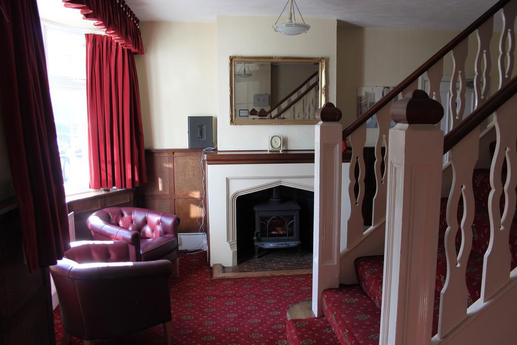 The Manor House Bed & Breakfast Crawley  Bagian luar foto