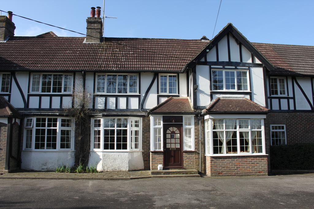 The Manor House Bed & Breakfast Crawley  Bagian luar foto